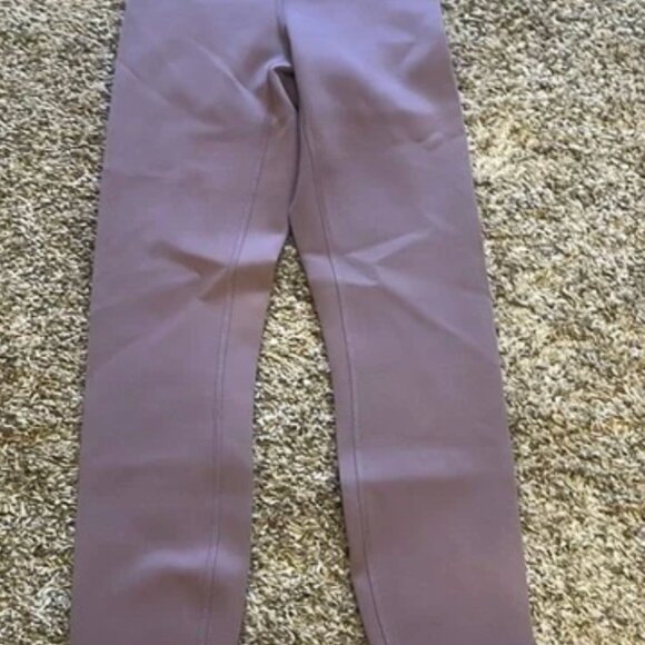 Lululemon Glow Up HR Tight 25” Size 0 Lavender Lux - Picture 1 of 5